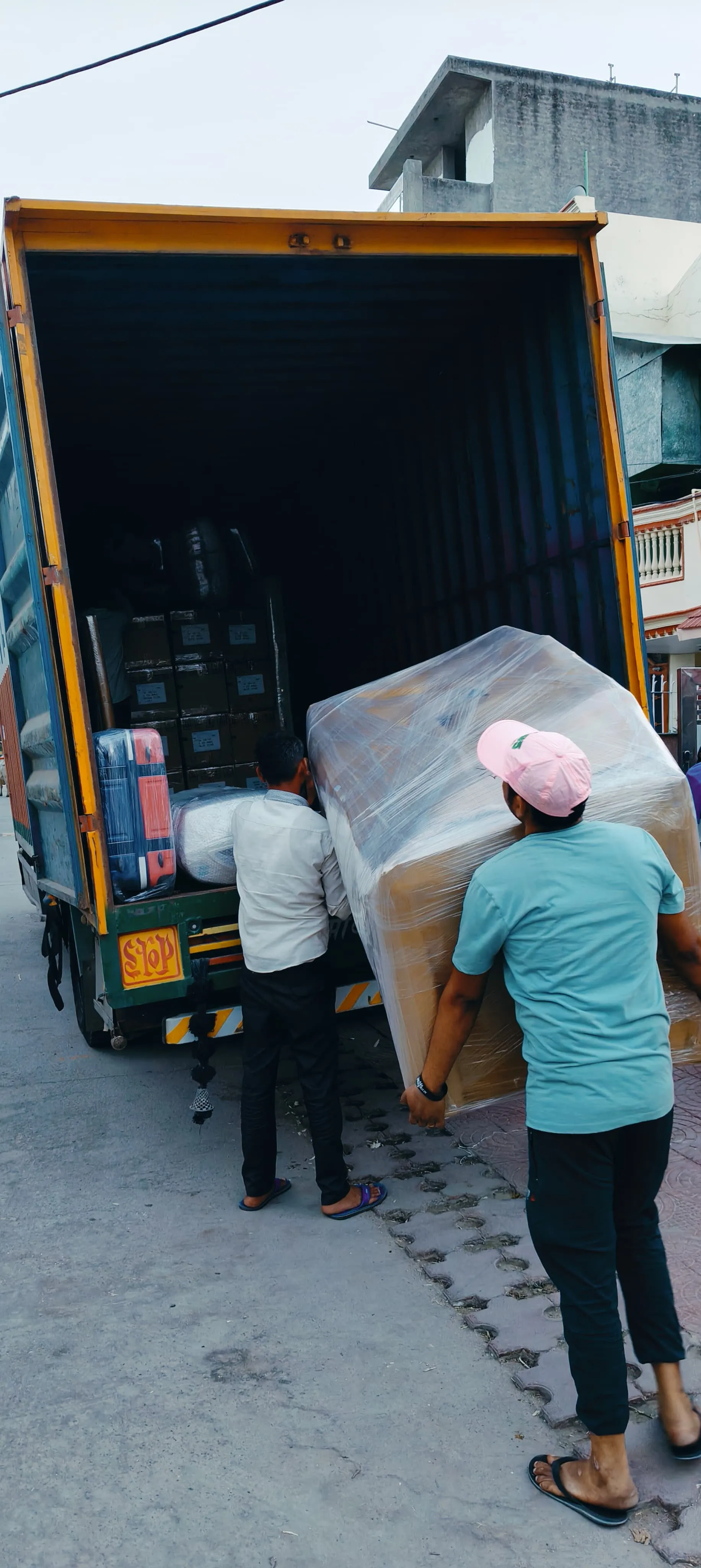 Top packers and movers